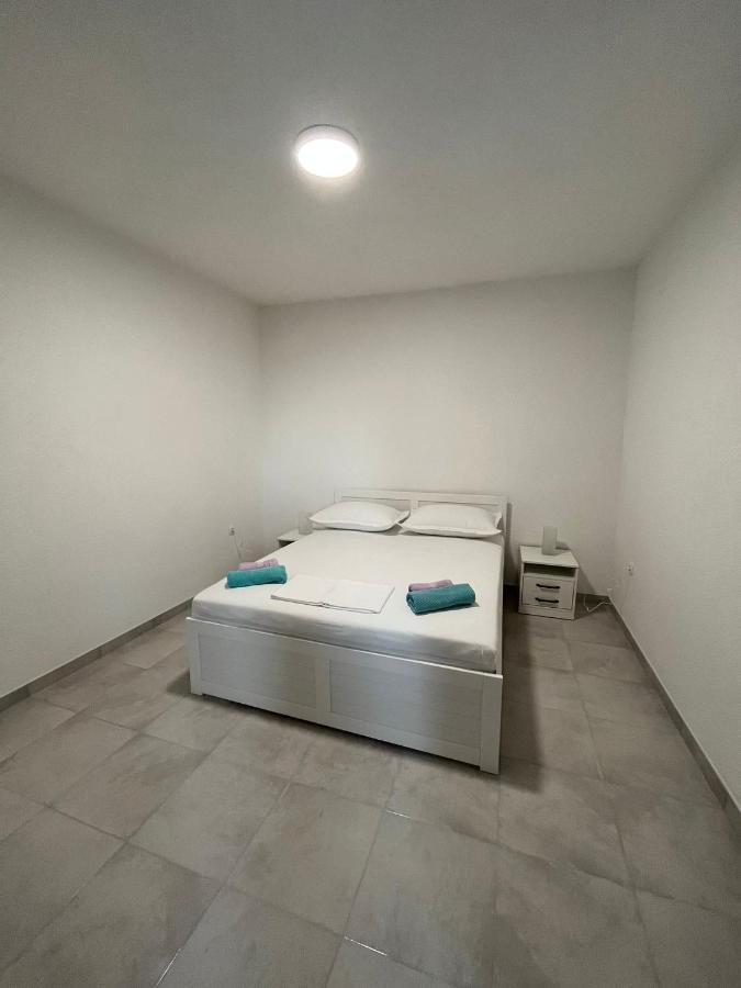Deluxe Summer Breeze Baška Voda Εξωτερικό φωτογραφία